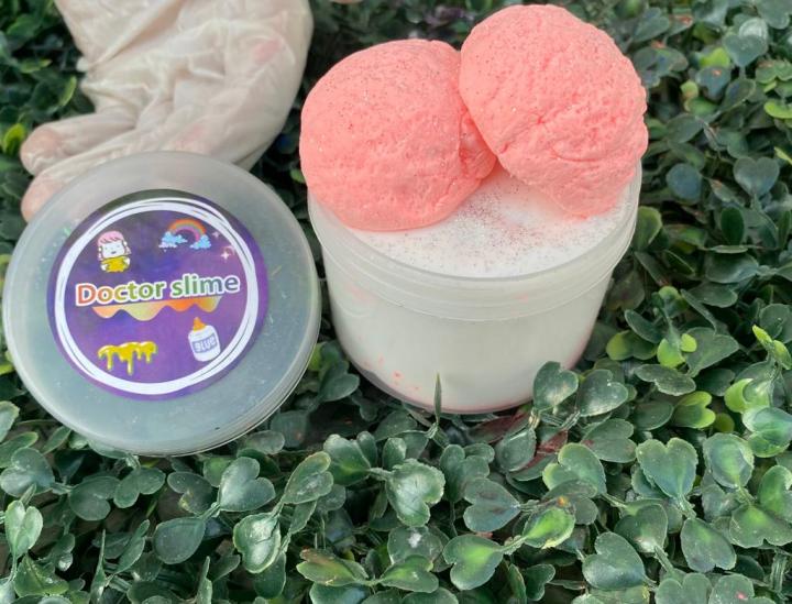 STRAWBERRY%20ICE%20CREAM%20SCOOP%20DIY%20%20SLIME%20WITH%20CLAY%20ICE%20CREAM%20SCOOPS%20AND%20FLUFFY%20BOTTOM%20-%20Image%208