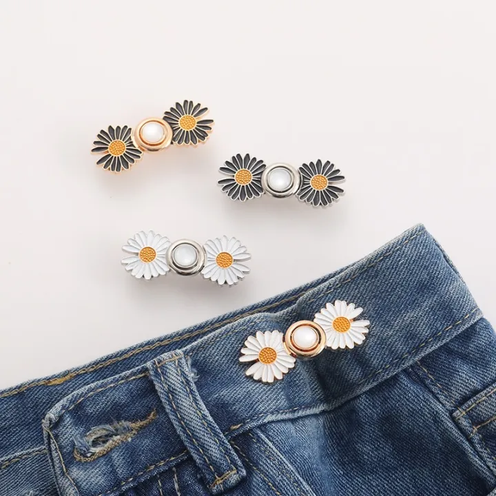 Small%20Simple%20Versatile%20Daisy%20Detachable%20Metal%20Snap%20Buttons%20Adjustable%20Sewing-Free%20Pants%20Waist%20Buckles%20DIY%20Clothing%20Accessories%20-%20Image%202