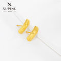 Xuping Jewelry Plated 24K Gold Glitter Car Flower Turtle Back Stud Earrings Female New Simple Fashion Retro Earrings Wholesale. 