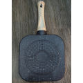 Egg Frying Pan Nonstick Pancake Pans 3-Cups| Non Stick Cookware Pancake Egg Pan Suitable for Gas Stove Induction Cooker. 