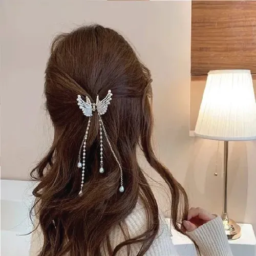 Butterfly%20Tassel%20Hair%20Claw%20Clip%20-%20Elegant%20Non-Slip%20Metal%20Hair%20Accessories%20for%20Thick%20or%20Long%20Hair%20-%20Image%205
