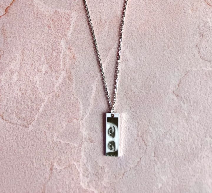 Customize Her/His Eyes Necklace Eye Engraving Locket Trending Article ...