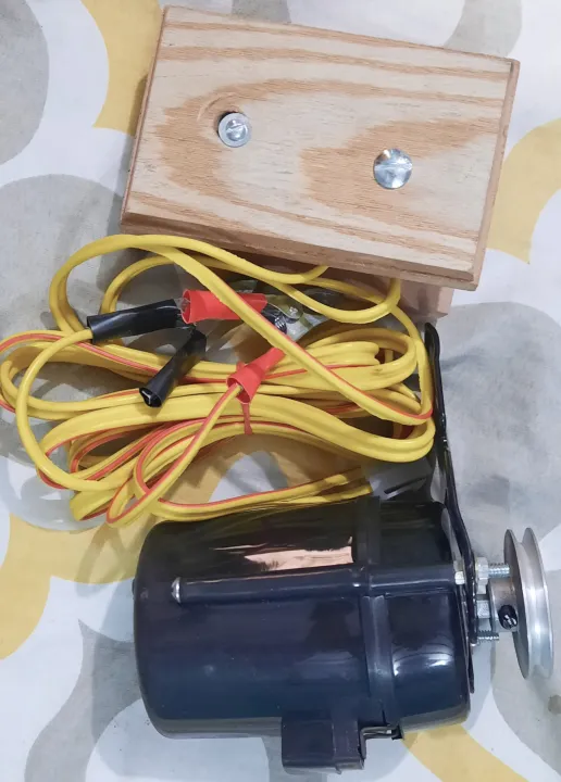 Sewing%20Machine%20Motor%2012%20Volt%20DC%20-%20Image%203