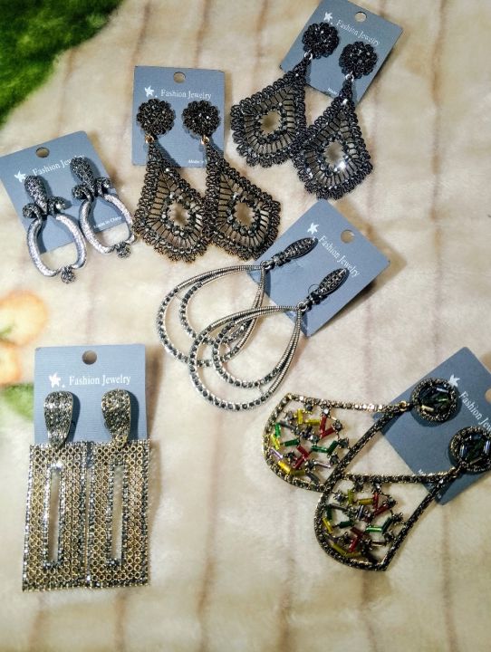 Premium Quality Elegant Antique Metallic Stylish Earrings – Stylish & Lightweight Fashion Jewelry