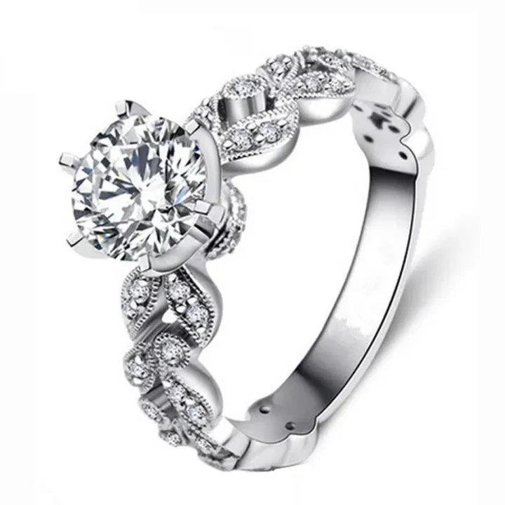 Elegant%20Baroque%20Style%20925%20Sterling%20Silver%20Ring%20with%20Round%20Cut%20Diamond%20and%20Heart%20&%20Arrow%20Design%20-%20Image%202