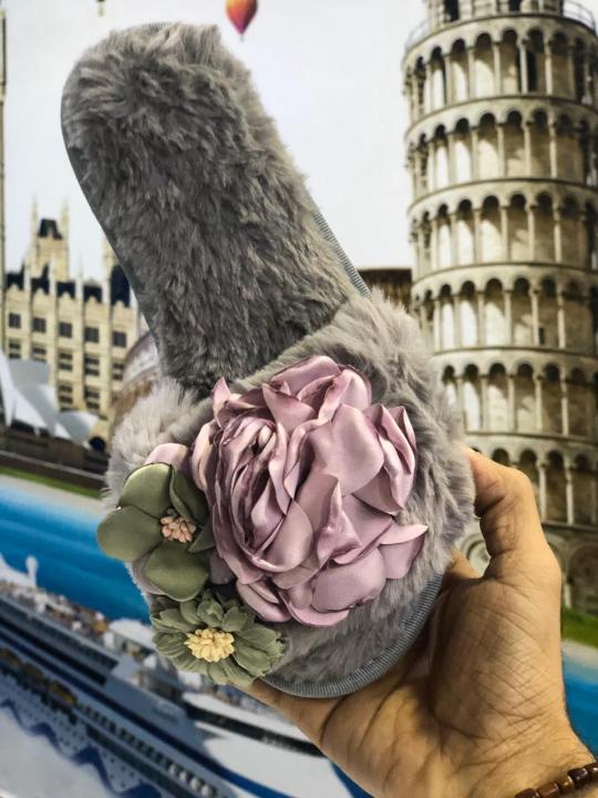 TRENDY%20SLIPPERS%20FOR%20GIRLS/LADIES%20-%20Image%206