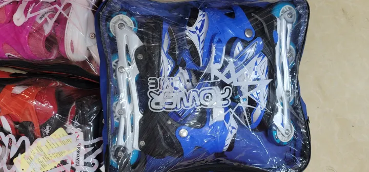 ADJUSTABLE%20INLINE%20SKATE%20SHOES%20ROLLERS%20FOR%20BOYS%20GIRLS%204%20WHEEL%20SKATE%20SHOES%20FOUR%20WHEELS%20-%20Image%205