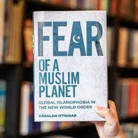 Fear%20of%20a%20Muslim%20Planet%20By%20Arsalan%20Iftikhar%20-%20Image%202