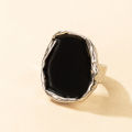 [ New ] High-Key Dignified Alloy Irregular Golden Edge Drip Ring for Women   Retro Personality All Match Hand Jewelry. 