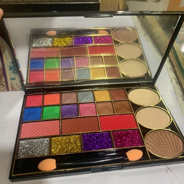 “All-in-One Professional Makeup Kit – Bridal & Gift Set for Girls ...