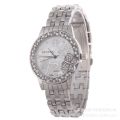 【ETOP】Online Hot Metal Watch Diamond Pattern Geneva Quartz Watch for Women. 