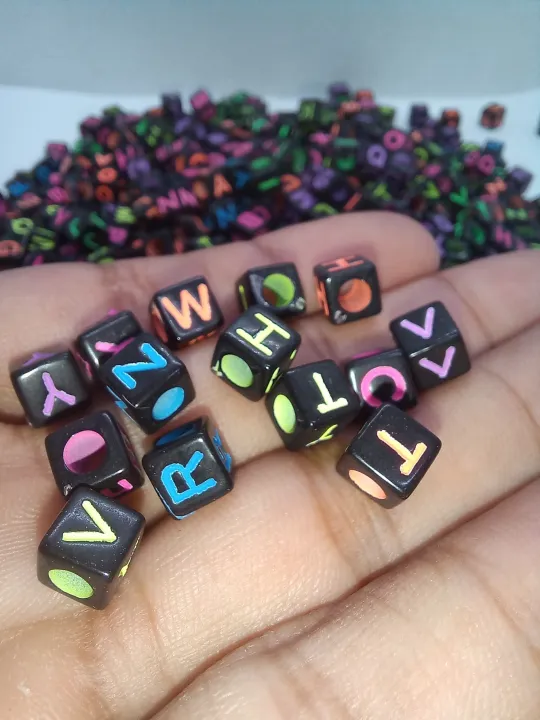A-Z%20Alphabet%20Acrylic%20Square%20Shape%20Beads,%20About%208mm,%2050pcs,%20DIY%20Art%20&%20Craft.%20-%20Image%202