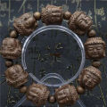 Agarwood bracelet carved Buddha head Buddha beads for men and women agarwood bracelets for men and women to play with beads Buddha beads bracelets. 