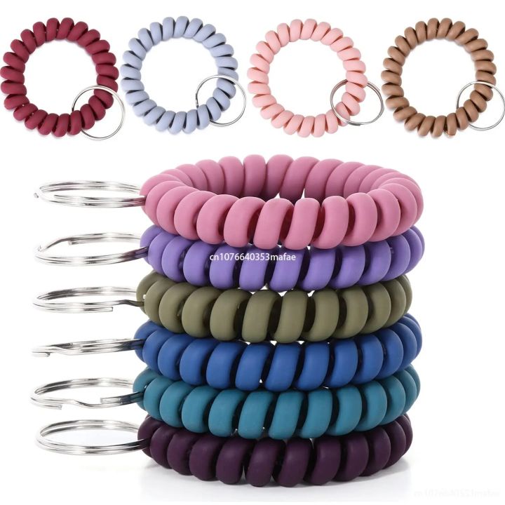 Matte Spiral Bracelet Keychain Cis Bracelets Stretchy Key Chain Wrist Cis Keyring Spring Key Holder for Gym Pool Yoga Sauna