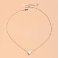 Heart Shape Clavicle Necklace for Girls Summer New Fashion Simple Temperament Alloy Women Accessories. 