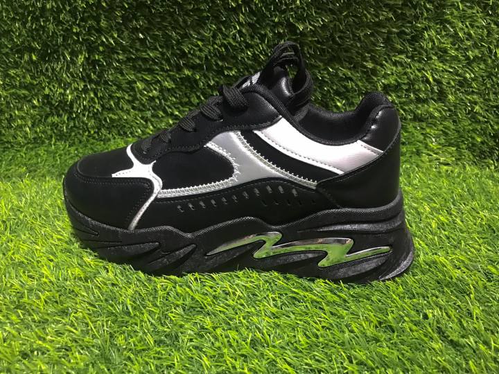 Women's%20Thick%20Sole%20Sneakers%20Fashion%20Chunky%20Sports%20Joggers%20High%20Heel%20Casual%20Shoes%20for%20Girls%20-%20Image%202