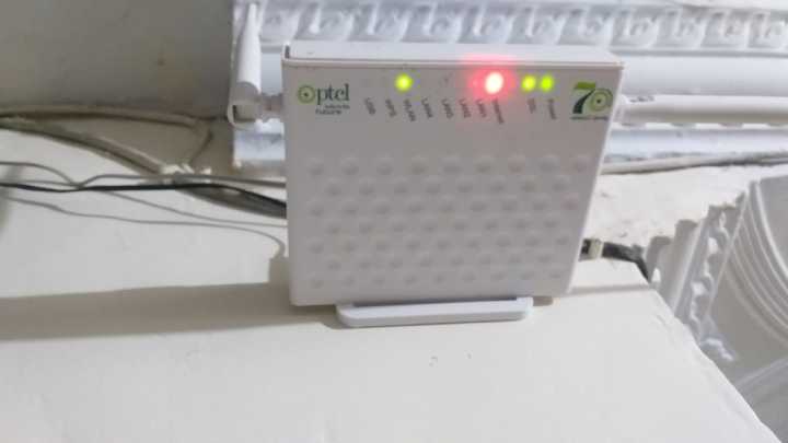 PTCL%20ZTE%20VDSL%20Router%20with%20High%20Range%20Wifi%20Modem%20-%20Image%206