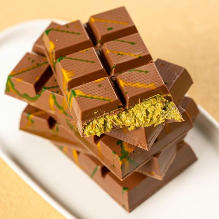 100g%20Kunafa%20Chocolate%20Bar%20%E2%80%93%20Sweet%20&%20Crunchy%20Treat%20%20100g%20Kunafa%20Chocolate%20%E2%80%93%20Fusion%20of%20Middle%20Eastern%20Kunafa%20and%20Smooth%20Chocolate%20in%20a%20Single%20Delicious%20Bar%20-%20Image%202