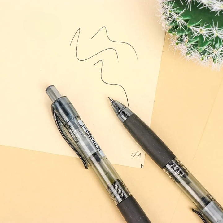 OHTO%20Japan%20Gel%20Ink%20Roller%20Pen%20%E2%80%93%20Smooth,%20Smudge-Free%20Writing%20%E2%80%93%20Fine%20Point%20Precision%20%E2%80%93%20Fast-Drying%20Ink%20%E2%80%93%20Perfect%20for%20Journaling,%20Note-Taking,%20and%20Everyday%20Use%20%E2%80%93%20Premium%20Quality%20Japanese%20Design%20-%20Image%205
