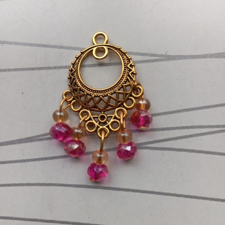 4%20Fancy%20Tassels%20%E2%80%93%20Perfect%20for%20dupatta%20borders,%20shirts,%20and%20other%20creative%20craft%20projects.%20-%20Image%203