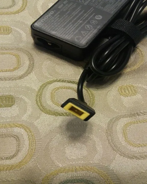 Genuine%2020v%203.25A%2065w%20charger%20for%20Lenovo%20ThinkPad%20X1%20Carbon%20Series%20-%20Image%205