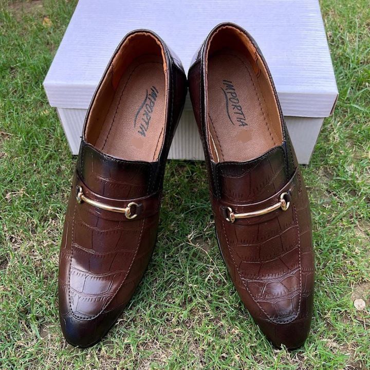 Brown%20Synthetic%20Leather%20Luxury%20Formal%20Shoes%20By%20Importia%20-%20Image%204