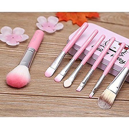 Get%20the%20Hello%20Kitty%20Professional%20Makeup%20Brushes%20Set%20-%2007%20Pcs%20With%20Box%20in%20Pink%20Color!%20-%20Image%205
