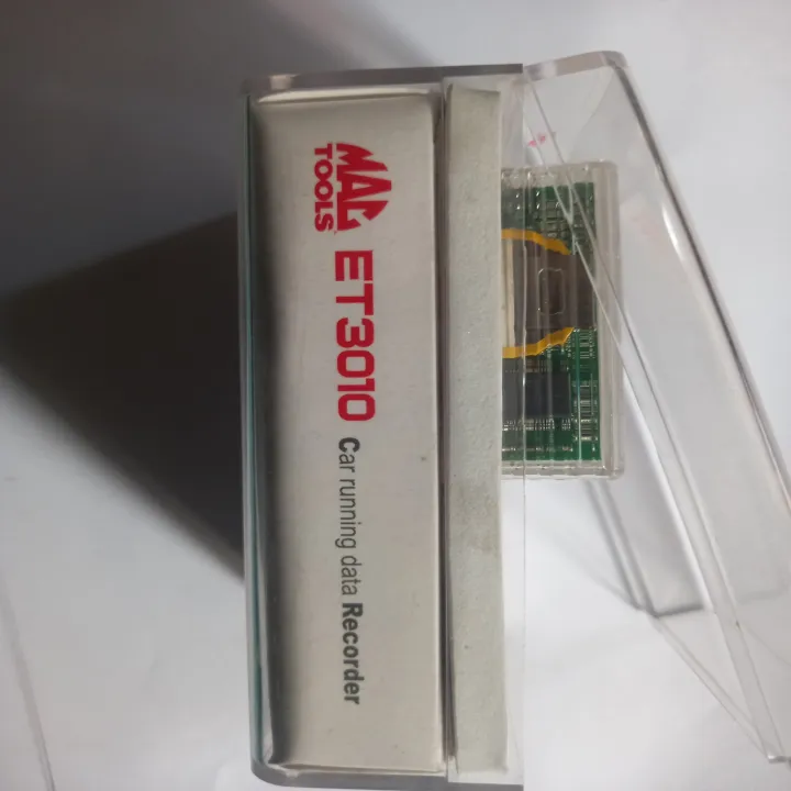 CRecorder%20(On%20The%20Vehicle%20OBD%20II%20Recorder)%20-%20Image%202