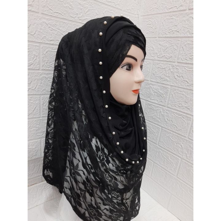 Instant%20Hijab%20Hoodie%20Style%20Embroidered%20Net%20-%20Pinless%20Scarf%20-%20New%20Fashion%20Look%20-%20Be%20Hijabi%20-%20Image%202