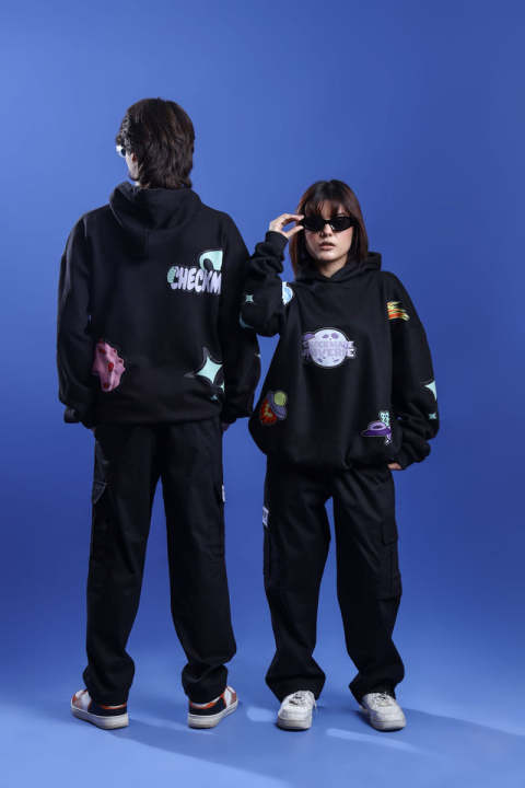 CHECKMATE%20UNIVERSE%20OVERSIZED%20HOODIE%20-%20Image%205