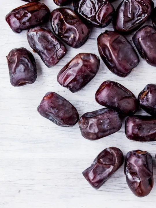 Irani%20Mazafati%20Khajoor%20250g,%20Premium%20Dates,%20Soft%20Juicy%20Dates,%20Healthy%20Dry%20Fruits,%20Energy%20Boosting%20Dates,%20Fiber-Rich%20Mazafati,%20Natural%20Sweet%20Dates,%20Mazafati%20Dates%20Online,%20Festive%20Dry%20Fruits,%20Quick%20Snack%20Dates%20-%20Image%205