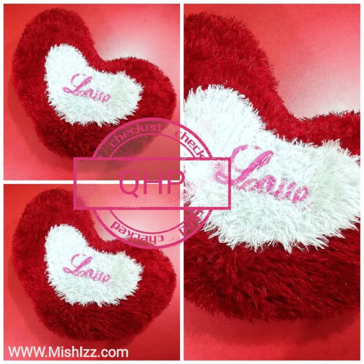 Elegant%20Rose%20Heart-Shaped%20Pillows%20for%20Nursery%20Decor%20-%20Soft%20Chenille%20Fabric,%20Unisex,%20New%20for%20gift%20-%20Image%204