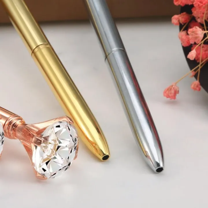 3%20Pcs%20Rose%20Gold%20Pen%20With%20Big%20Diamond/Crystal%20,Metal%20Ballpoint%20Pen,Rose%20Gold%20/Silver%20Office%20Supplies,Black%20Ink%20(3pcs)%20-%20Image%204