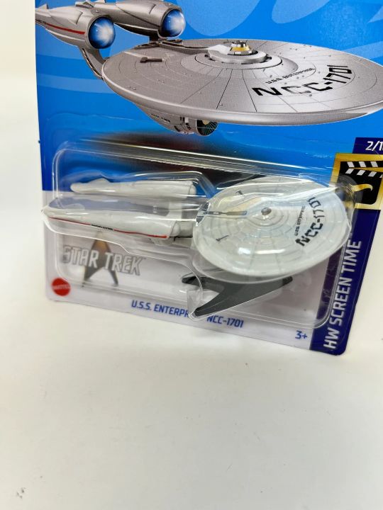Hot%20Wheels%20Star%20Trek%20U.S.S.%20ENTERPRISES%20NCC-1701%20HW%20SCREEN%20TIME%20-%20Image%203