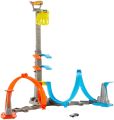 Hot Wheels Loop Track Set. 