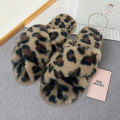 Winter Slippers Women Fashion Cross Fluffy Fur Slipper Home Slides Platform Flat Indoor Floor Flips Women Ladies Shoes. 2024. 