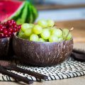 Coconut Bowls and Wooden Spoons for Serving Noodle,Pasta,Smoothie,Porridge,Handicraft Decoration Coconut Shell Bowl. 