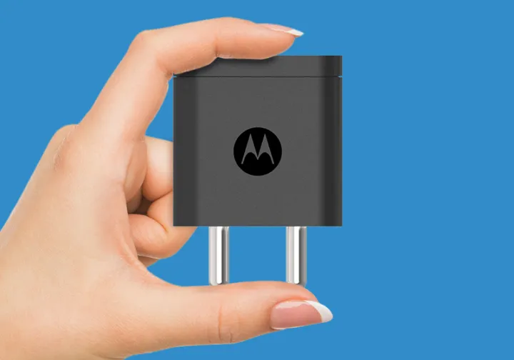 MOTO%2010W%20Fast%20Wall%20Charger,%20USB-A%20Output,%20Compatible%20with%20Moto%20X,%20E,%20and%20G%20Series%20-%20Image%204