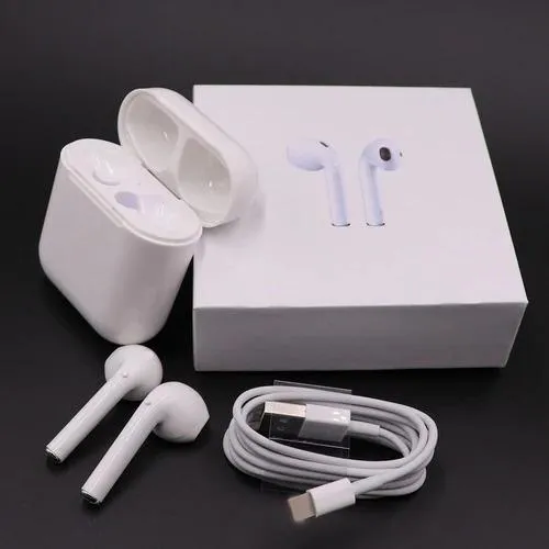 I7S%20Dual%20Tws%20Bluetooth%20Headphones%20Stereo%20Earphone%20With%20Charging%20Dock%20-%20Image%203