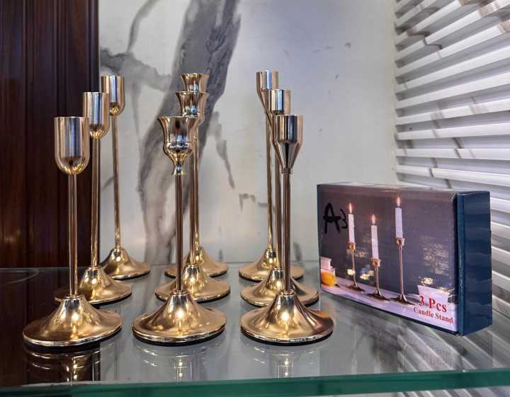 3Pcs%20Vintage%20Metal%20Candle%20Holder%20Set%20%7C%20Retro%20Candlestick%20Stand%20for%20Home%20Decor,%20Dining%20Table%20&%20Wedding%20Decoration%20-%20Image%205