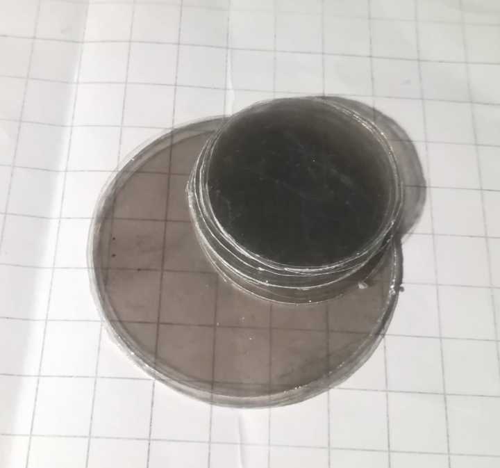 65mm%20Round%20Natural%20mica%20sheet%20,transparent%20mica%20flake%20for%20insulation%20mica%20plate%20or%20AFM%20base%20material.%205%20pieces.%20-%20Image%205