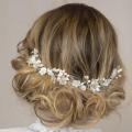 Fancy Wedding Bridal Hair Comb Jewelry Flower Crystal Tiaras & Hair Accessories. 