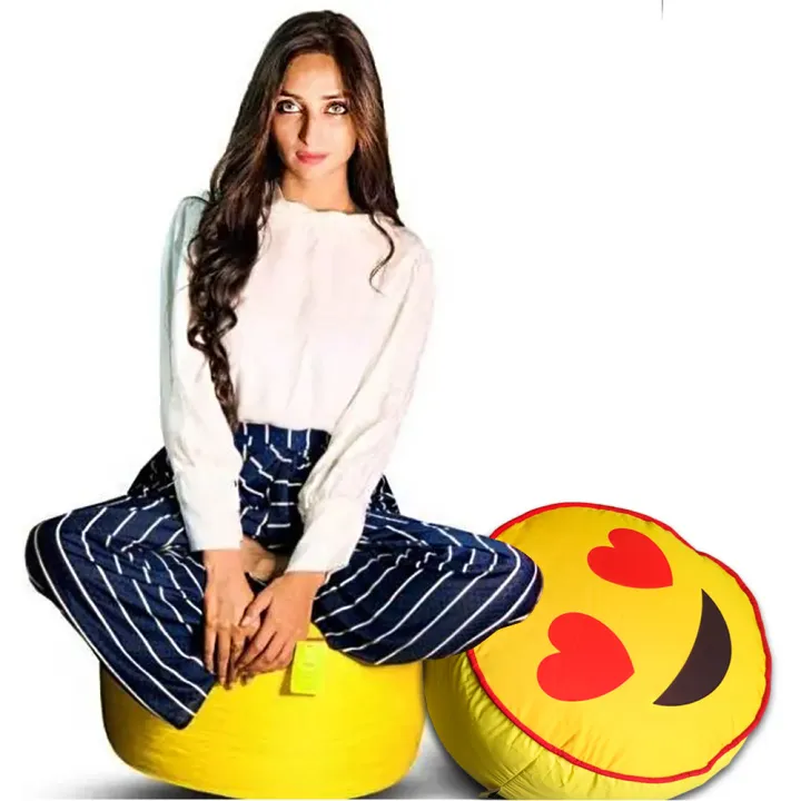Relaxsit%20Emoji%20Bean%20Bag%20Comfy%20Stool%20%E2%80%93%20Ottoman%20Foot%20Stool%20with%20Trendy%20Emoji%20Designs%20-%20Footstools%20Beanbag%20-%20Image%206