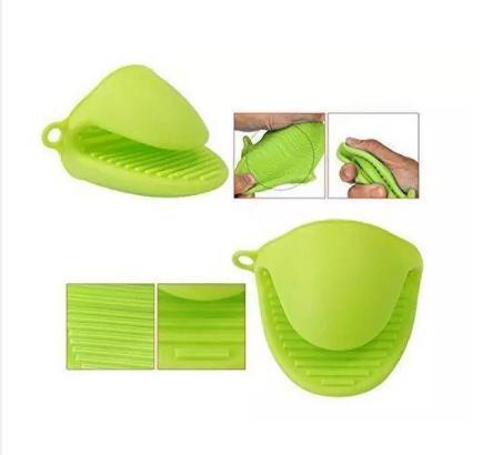 2%20pcs%20Silicone%20Pot%20Holder%20Oven%20Mini%20Small%20Mitt%20Cooking%20Pinch%20Grips.%20-%20Image%203