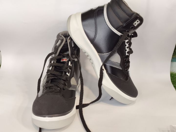 Leopard%20Flying%20Horse%20(Cheeta)%20Original%20Shoes%20-%20Image%205