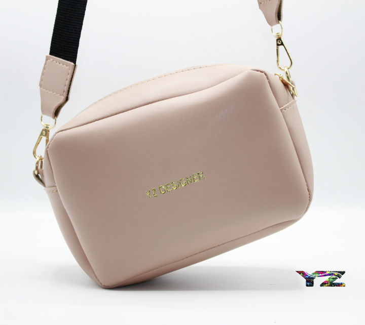 Wide%20Strap%20Crossbody%20Bag%20Simple%20Style%20Small%20Shoulder%20Bags%20for%20Women%20Female%20Phone%20Purse%20Messenger%20Handbag%20-%20Image%204