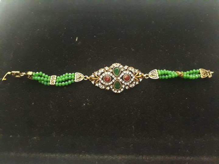 Women%20artificial%20jewelry%20-%20Image%203