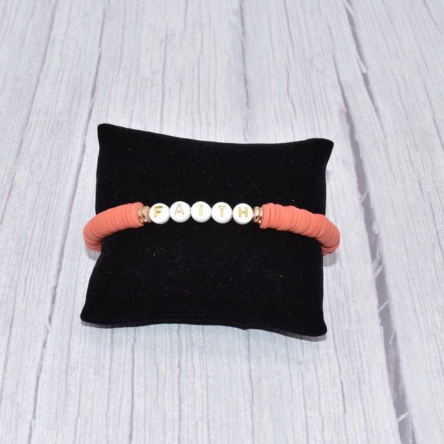 Fashion%20Designs%20Acrylic%20Words%20Name%20SUNNY%20FAITH%20BLESSED%20BFF%20BADASS%20Inspire%20Me%20Bead%20Bracelet%20For%20Girl%20-%20Image%202