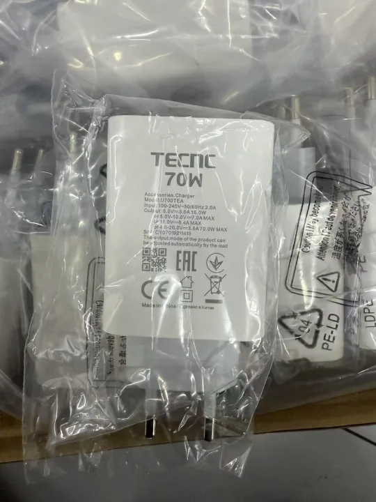 Original%20Tecno%2070W%20Super%20Fast%20Charger%20%E2%80%93%20Type-C%20PD%20Adapter%20with%20USB%20Type-C%20Cable%20%7C%20Compatible%20with%20Phantom%20V,%20Camon%2020%20Premier,%20Pova%20Series%20-%20Image%204