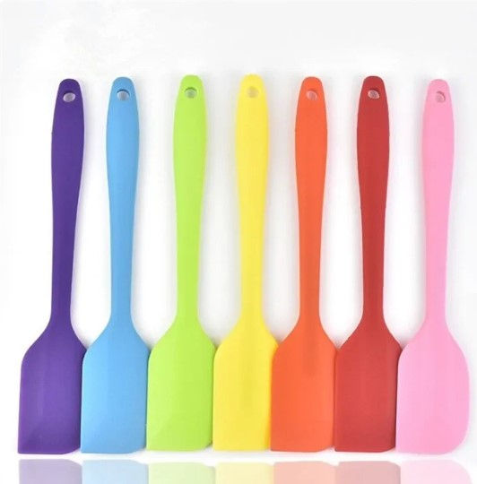 Silicone Spatula Heat Resistant Non-Stick Flexible Rubber Kitchen Essential Gadget Premium Scraper SpoonS